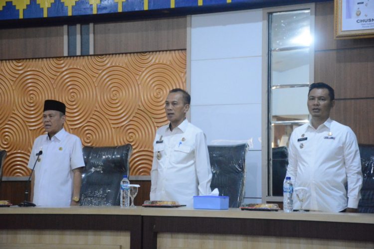 Pj. Sekda Lampung Tengah, Drs. Kusuma Riyadi, M.M., mewakili Bupati Lampung Tengah, menerima kunjungan 15 peserta dari Visitasi Kepemimpinan Nasional (VKN) Tingkat II Angkatan I Lembaga Administrasi Negara (LAN) RI