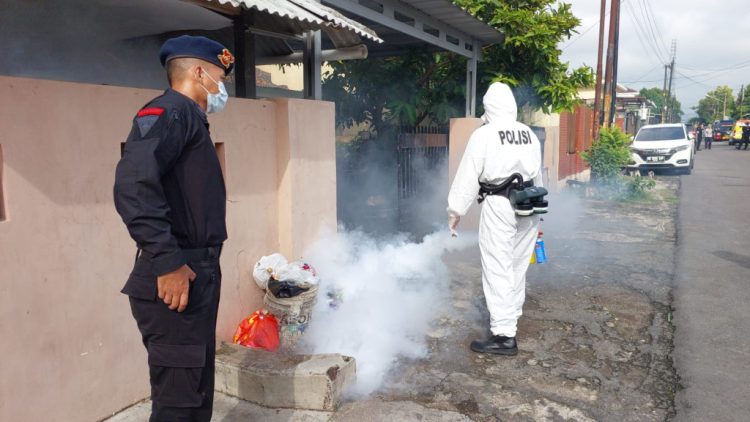 Antisipasi DBD: Kapolda Lampung Dorong Masyarakat Manfaatkan Layanan Fogging Satbrimob