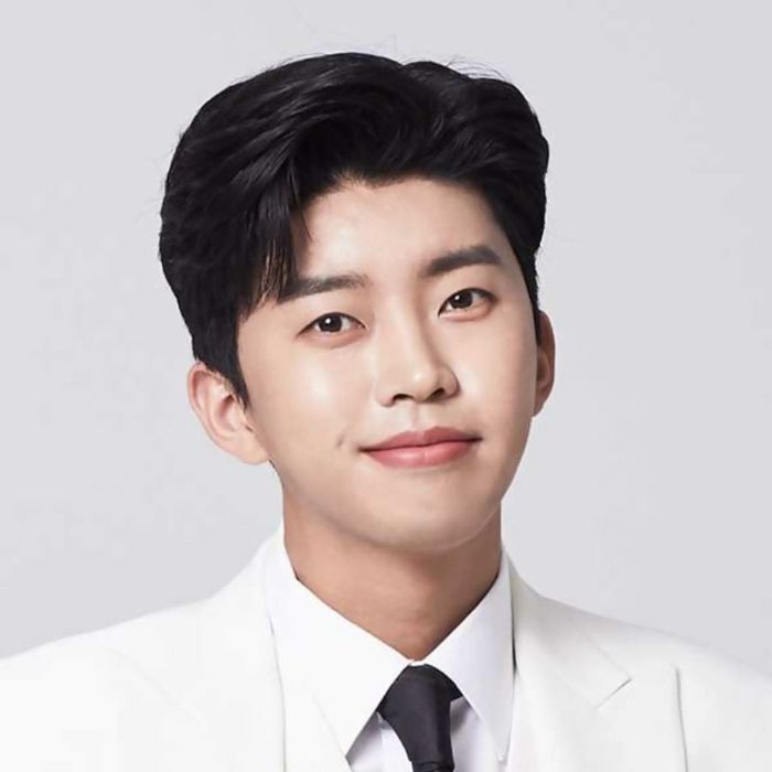 London Boy, Lagu Pertama Ditulis oleh Lim Young-woong, Tembus 300 Juta Streaming di Melon!