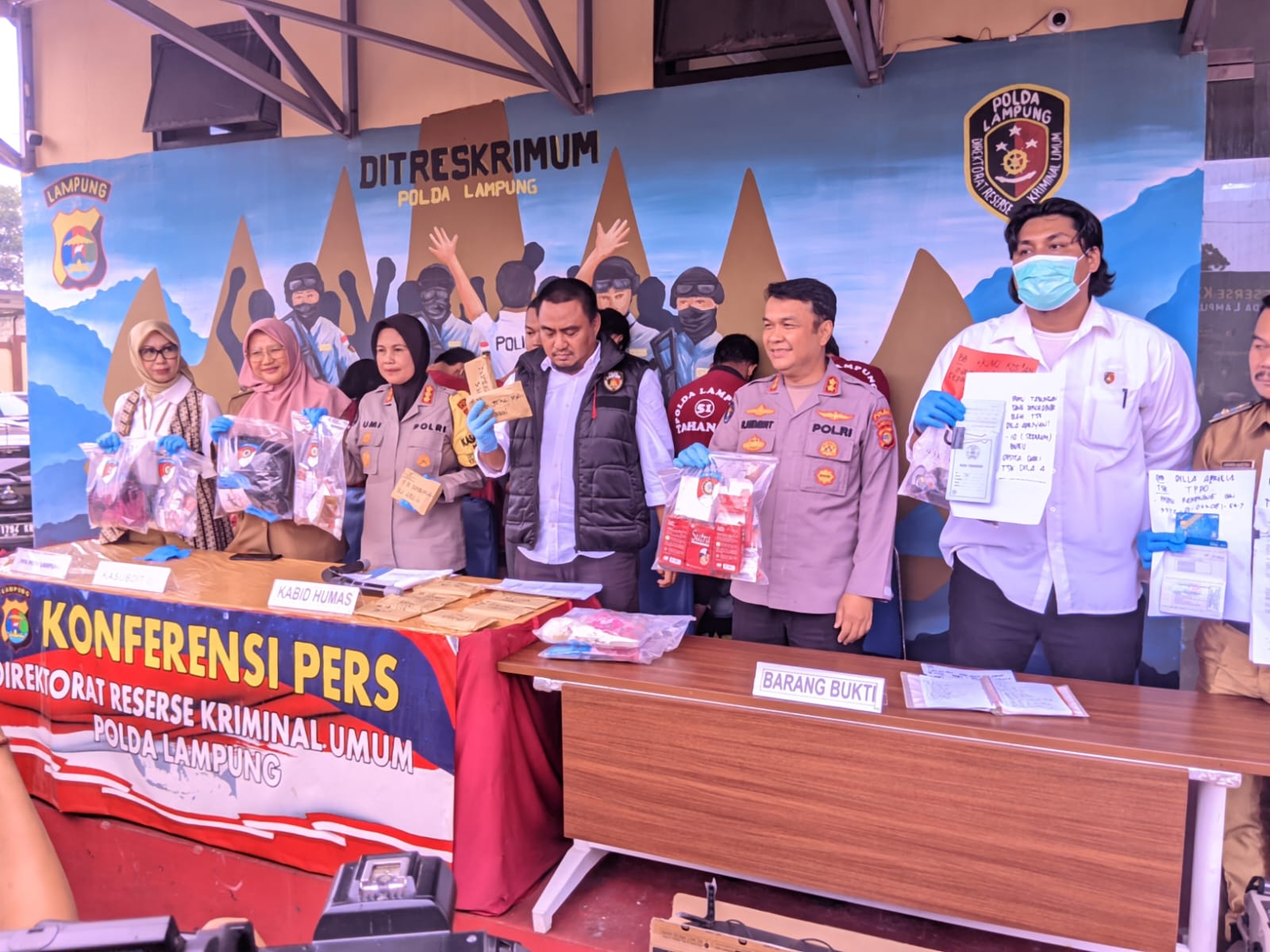 Gerebek Kos-kosan di Labuhan Ratu Bandar Lampung: Polisi Ciduk 6 Pelaku Prostitusi