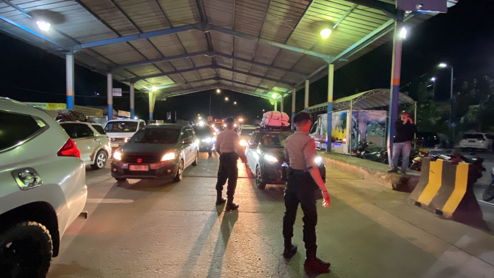 Puncak Arus Balik di Pelabuhan Bakauheni, Meski Ramai Kapolda Pastikan Lalu Lintas Mengalir
