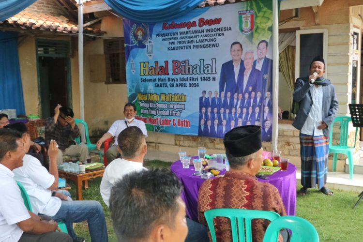 PWIPringsewu dan IKWIPringsewu Gelar Halal Bihalal untuk Meningkatkan Kekeluargaan