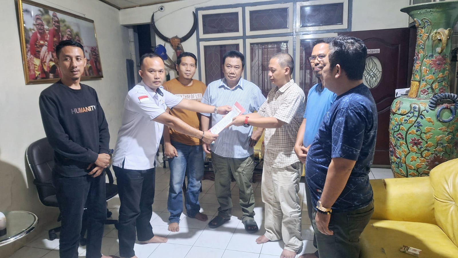  Polres Lamsel Lakukan Pemeriksaan Ketat di SPBU Jelang Libur Lebaran 2024