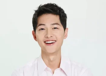 Film Bogota: City of the Lost dengan Song Joong Ki sebagai Peran Utama Siap Dirilis