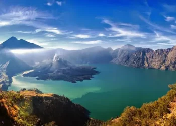 9 Obyek Wisata Romantis dan Tak Terlupakan di Pulau Lombok
