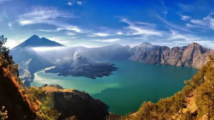 9 Obyek Wisata Romantis dan Tak Terlupakan di Pulau Lombok