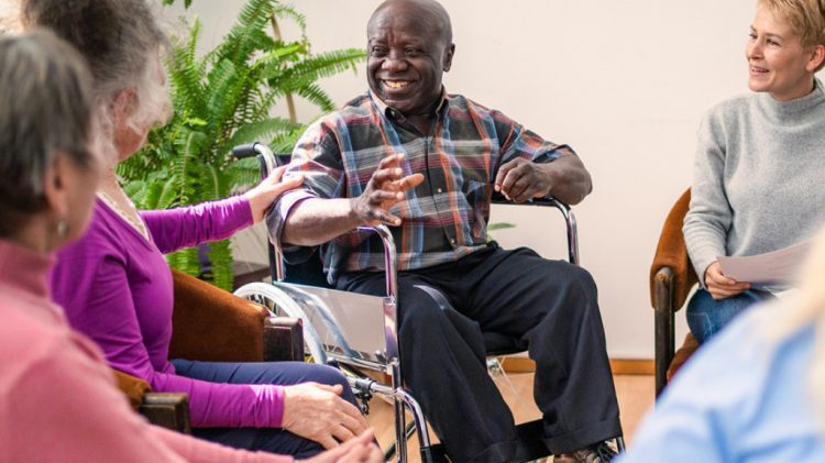 Healthy Aging: Kebiasaan Gaya Hidup untuk Kehidupan Lansia yang Memuaskan dan Aktif