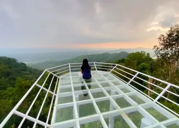 Candi Ngawen, Tempat Keindahan Budha yang Tersembunyi di Balik Patung Singa