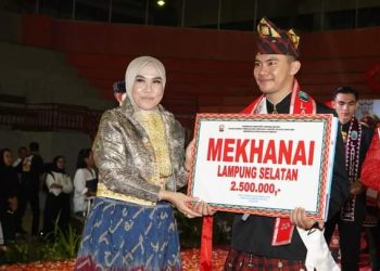 Grand Final Muli Mekhanai Kabupaten Lampung Selatan Tahun 2024 Meriah di GOR Way Handak Kalianda