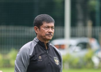 Pelatih Timnas Indonesia U-20, Indra Sjafri, Memulai Misi Cari Pemain Keturunan di Belanda