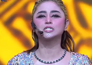 Dewi Perssik Memohon Maaf Setelah Salah Lirik Saat Menyanyikan Lagu dari Film Asoka: Persiapan Dadakan!