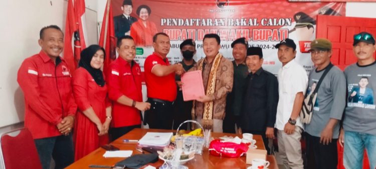 11 Bacalon Kepala Daerah Mengembalikan Formulir Penjaringan ke DPC PDIP Pringsewu