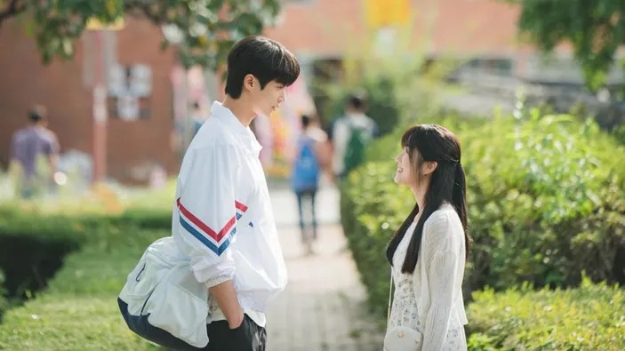Lovely Runner Episode 12: Misteri Nasib Im Sol dan Sun Jae Terungkap