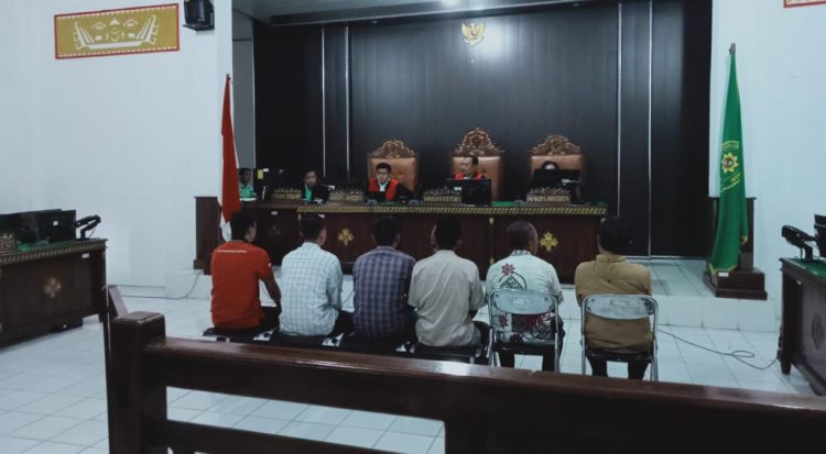 Sidang Perdana Kasus Agus Kristian Hulu dan Lima Terdakwa Abung Timur: Penolakan Terhadap Dakwaan Dinyatakan