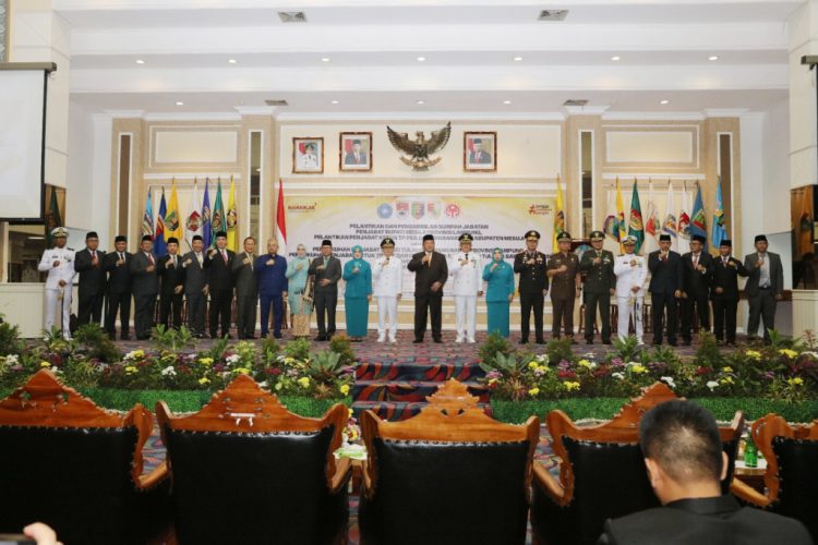 Pelantikan dan Pengukuhan Penjabat Bupati: Pemerintahan Lampung Memenuhi Kebutuhan Administratif