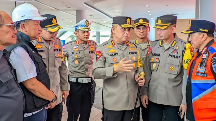 Kapolda Lampung Ajak Masyarakat Jaga WSL Krui Pro 2024 Kondusif, Peluang Memajukan Lampung