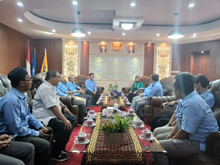 Rektor Universitas Lampung dan DPD HNSI Provinsi Lampung Bahas Kolaborasi Penanganan Gizi dan Pengembangan Perikanan