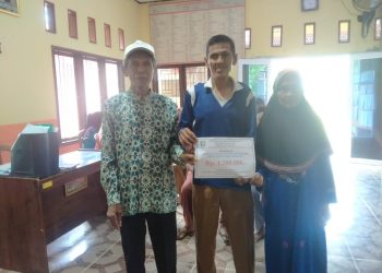 Bantuan Langsung Tunai (BLT) Dana Desa Disalurkan ke 23 Keluarga Penerima Manfaat di Pringsewu