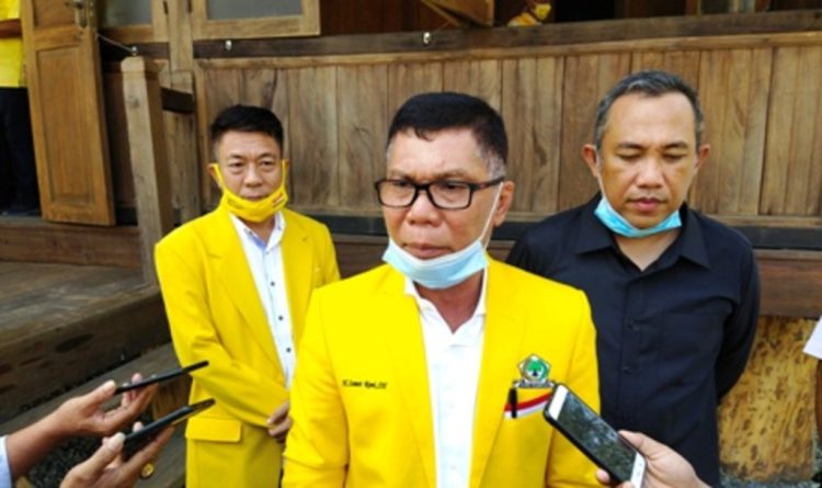 Winarti dan Ismet Roni Bakal Berseteru di Pilkada Tulangbawang 2024