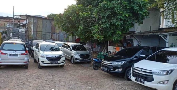 Tingkat Kenaikan Permintaan Jasa Sewa Mobil di Semarang: Harga Mulai 300 Ribu