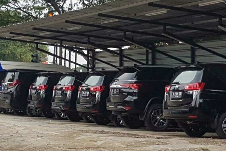 Tingkat Kenaikan Permintaan Jasa Sewa Mobil di Semarang: Harga Mulai 300 Ribu
