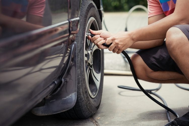 Tips Mudah untuk Menjaga Ban Mobil Tetap Awet