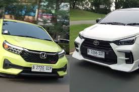 Perbandingan Honda Brio dan Toyota Agya: Mana yang Cocok untuk Anda?
