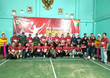 Polres Lampung Timur Gelar Turnamen Badminton Kapolres Cup