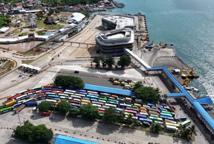 Implementasi Efektif PM 91 Tahun 2021: ASDP Bersama Regulator dan Mitra Kerja Berkomitmen Tingkatkan Layanan Penyeberangan