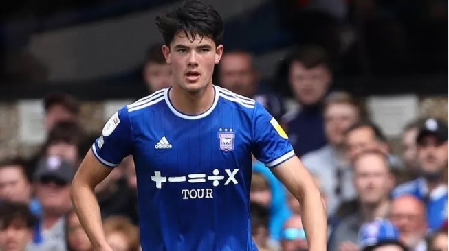 Elkan Baggott Semakin Membara, Transformasi Posisi Buat Pelatih Ipswich Town Puas