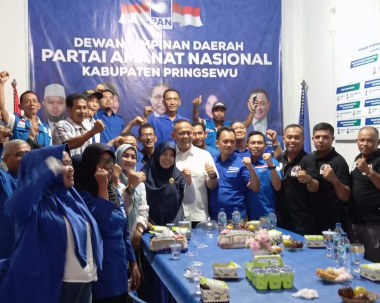 Calon Bupati Fauzi Kunjungi DPD PAN Pringsewu