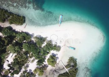 Mengeksplorasi Keindahan Pulau Pahawang yang Jadi Magnet Utama Lampung saat Musim Liburan