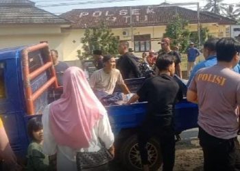 Kecelakaan Fatal di Depan Mapolsek Labuhanratu, Lampung Timur: Motor dan Mobil Bertabrakan