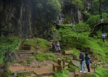 10 Obyek Wisata Menarik yang Layak Dikunjungi untuk Isi Liburan Sekolah