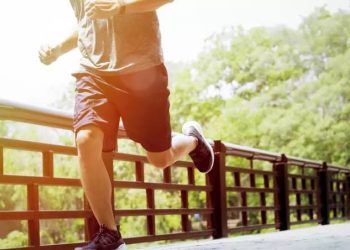 JANGAN ASAL BELI!Ini 6 Tips Memilih Sepatu untuk Lari yang Bisa Bikin Nyaman dan Tetap Sehat