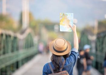 TAK BANYAK YANG TAHU, Ini 10 Tips Mudah dan Murah Traveling ke Luar Negeri