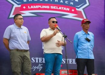Ratusan Crosser Berlaga di Kejuaraan Bupati Cup Grasstrack Motocross 2024