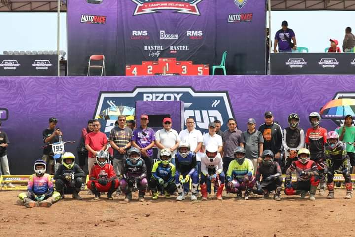 Bupati Lampung Selatan Resmikan Penutupan Grasstrack Bupati Cup 2024