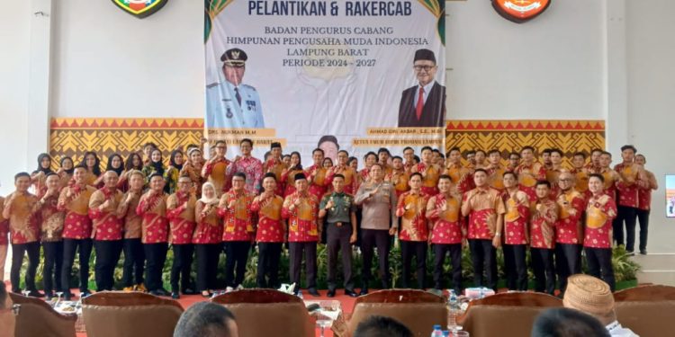 Letkol Inf Rinto Wijaya Hadiri Pelantikan Pengurus BPC HIPMI Kabupaten Lampung Barat