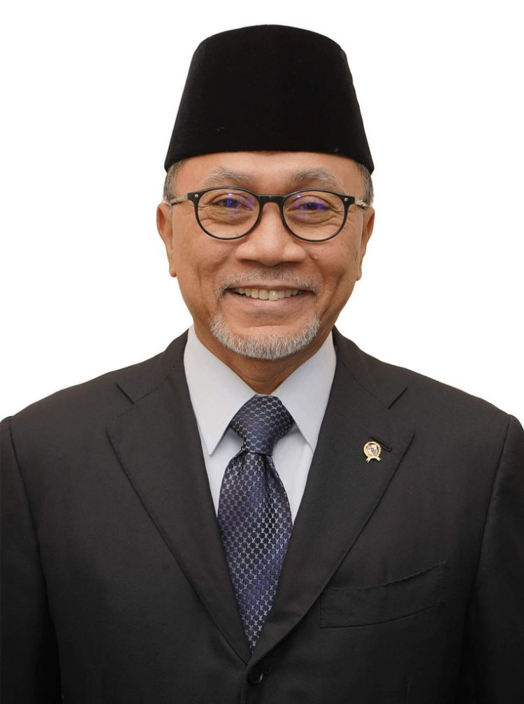 Zulkifli Hasan Intensif Kunjungi Lamsel, Mendorong Popularitas Menantunya Egi Radityo Pratama