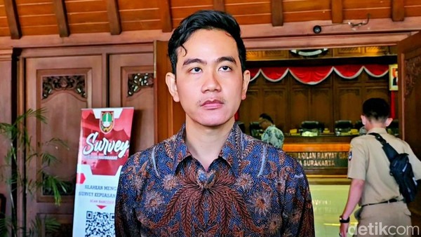 Viral: Akun Kaskus Lama Milik Gibran Diduga Kerap Sindir Prabowo