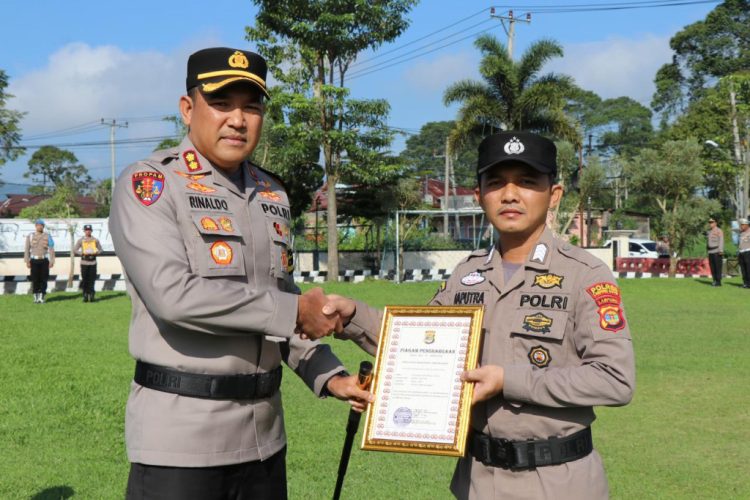 Personel Polda Lampung Tangkap Pelaku Curanmor Saat Lepas Dinas, Kapolri Berikan Penghargaan Pendidikan Inspektur Polisi