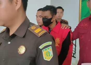 Kejari Tanggamus Tahan Direktur PT. Flea Briliant Agung Terkait Kasus Korupsi Pengadaan Barang dan Jasa