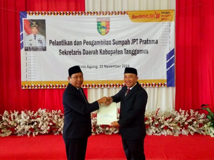 PJ Bupati Lantik Sekda Baru Kabupaten Tanggamus
