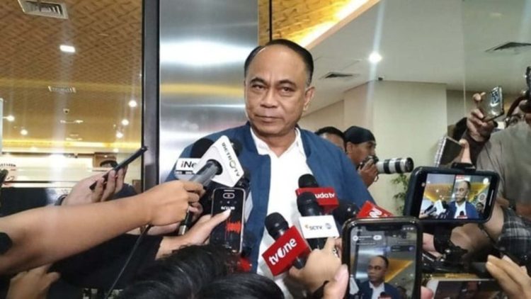 Kasus Judi Online Komdigi: Status Budi Arie Makin Mengarah Jadi Tersangka