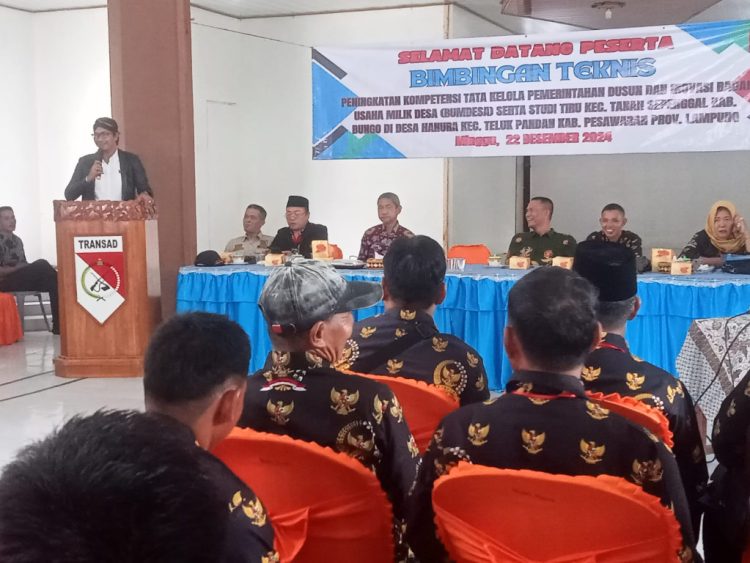 54 Anggota BPD Bungo Studi Tiru di Desa Hanura, Pesawaran  