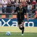 Jay Idzes Ungkap Perbedaan Suporter Timnas Indonesia dan Italia