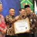 Pemkab Lampung Selatan Raih Penghargaan Kepatuhan Pelayanan Publik dari Ombudsman
