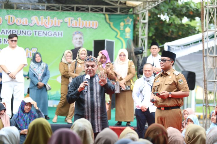 Pemerintah Kabupaten Lampung Tengah Gelar Pengajian Akbar dan Doa Akhir Tahun Bersama Hadad Alwi