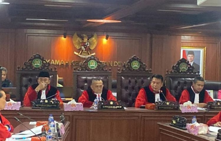 MKD Jatuhkan Sanksi Ringan kepada Anggota DPR Terkait Skandal Video Call Sex